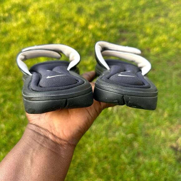 Nike Comfort Footbed Sandals Women's Size 5 Black Slides - Picture 13 of 14